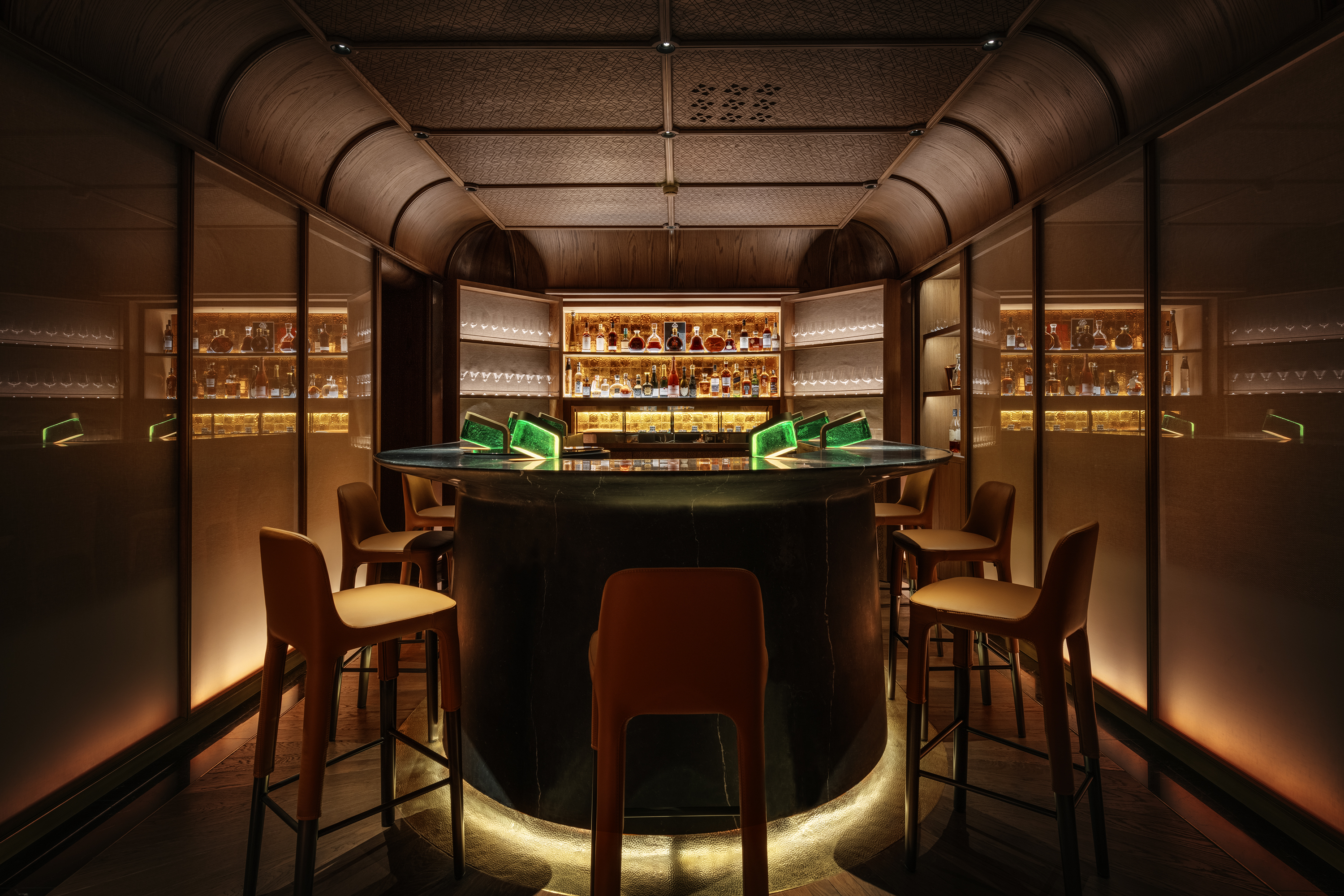 le-churchill-1-la-mamounia-alan-keohane-copie.jpg Voyons voir design lumière lighting 