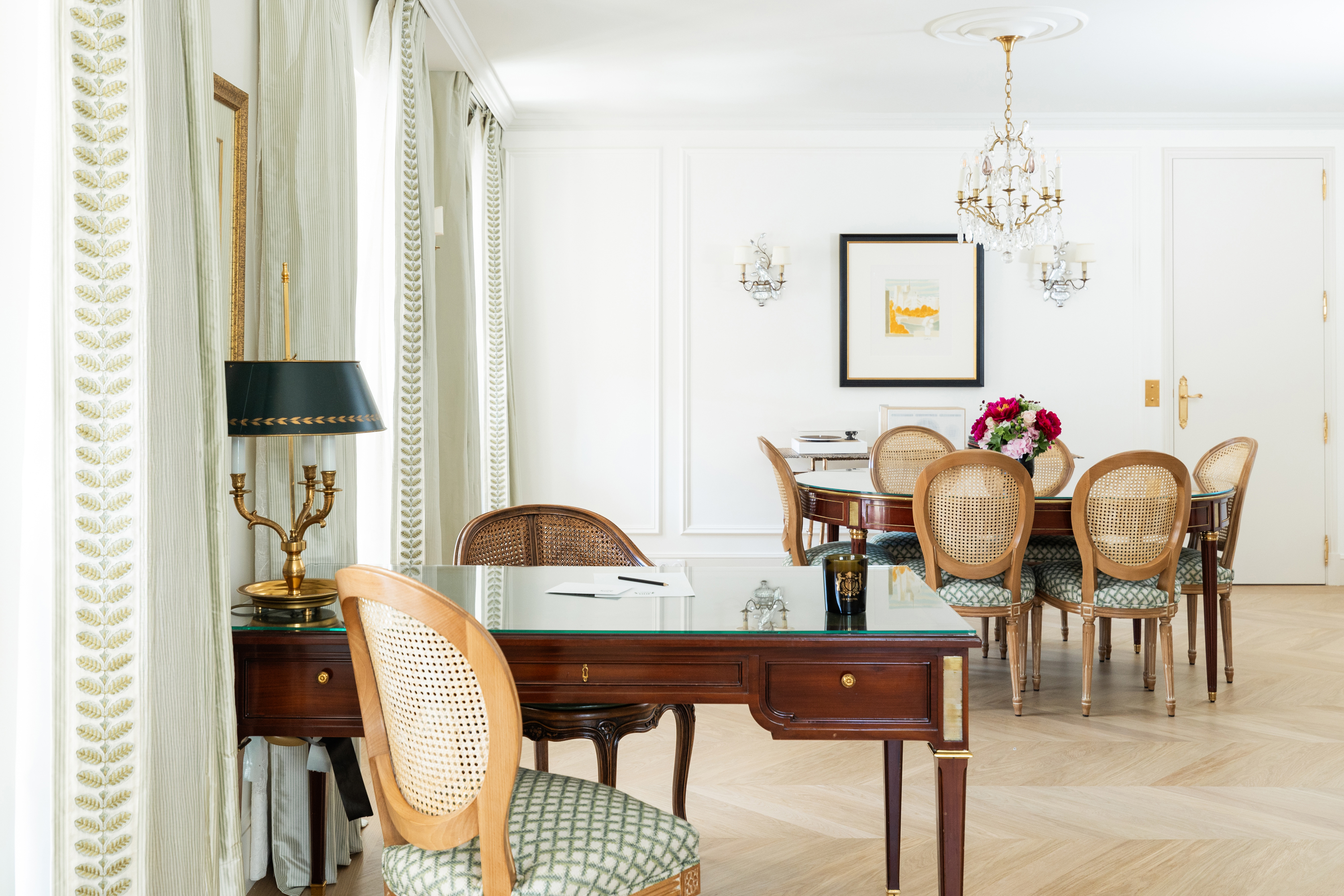 le-bristol-paris-suite-eden-965-franck-bohbot-_sighd.jpg Voyons voir design lumière lighting 